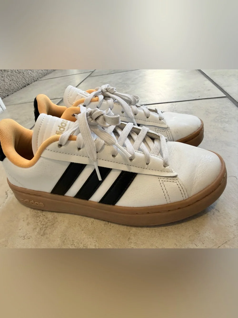 adidas White Sneakers with Black Stripes and Gum Sole